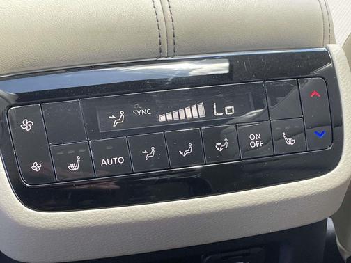 Mineral Black 2025 INFINITI QX60 SENSORY