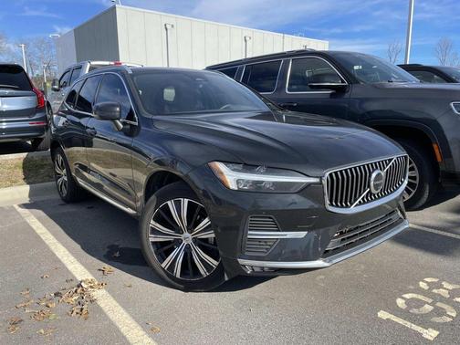 2023 Volvo XC60 B5 Plus Bright Theme