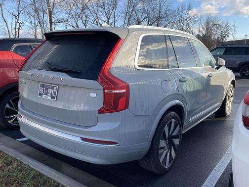 2024 Volvo XC90 Recharge Plug-In Hybrid T8 Ultimate 6-Seater