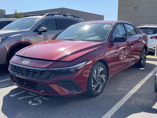 Red 2025 Hyundai ELANTRA SEL Sport