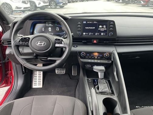 Red 2025 Hyundai ELANTRA SEL Sport