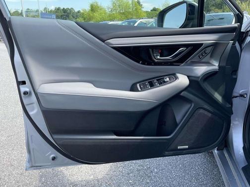 2025 Subaru Legacy Limited