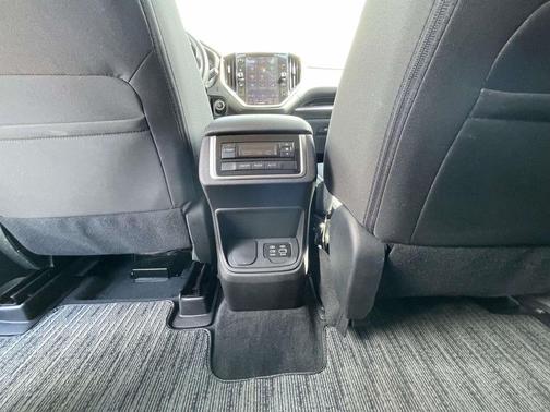 Magnetite Gray Metallic 2025 Subaru Ascent Premium