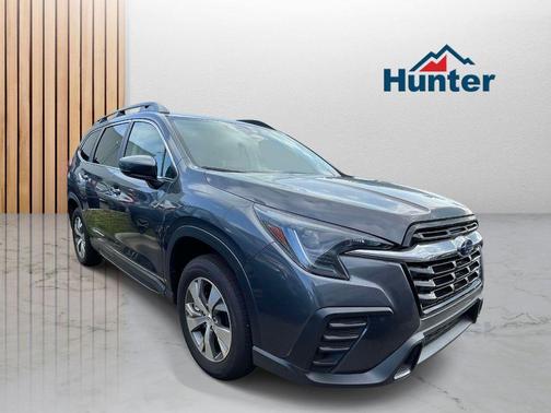 Magnetite Gray Metallic 2025 Subaru Ascent Premium