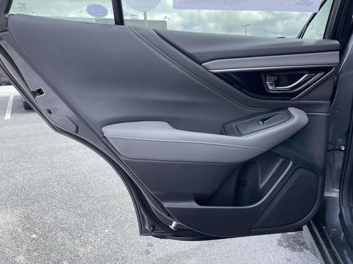 2025 Subaru Outback Onyx Edition XT