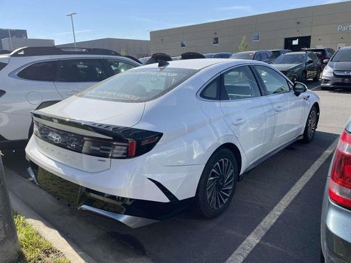 White 2024 Hyundai SONATA Hybrid SEL