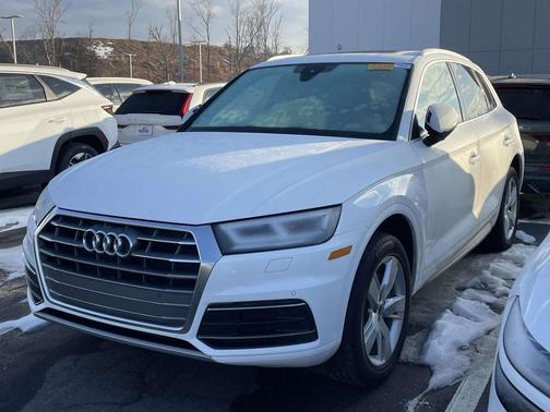 2018 Audi Q5 2.0T Premium Plus