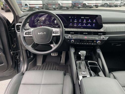 Gravity Gray 2024 Kia Telluride SX