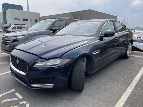 2018 Jaguar XF 35t Prestige