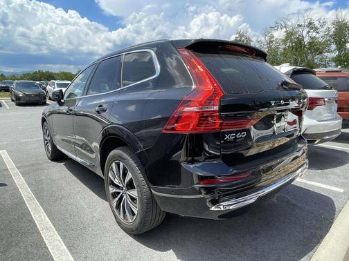 Black 2023 Volvo XC60 B5 Plus Bright Theme