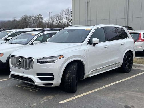 2018 Volvo XC90 Hybrid T8 Inscription