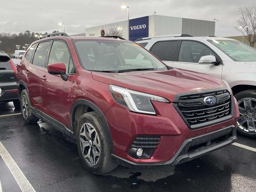 2024 Subaru Forester Premium