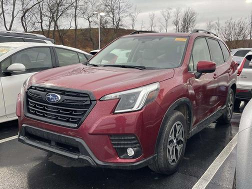 2024 Subaru Forester Premium