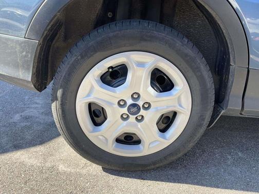Blue Metallic 2018 Ford Escape S