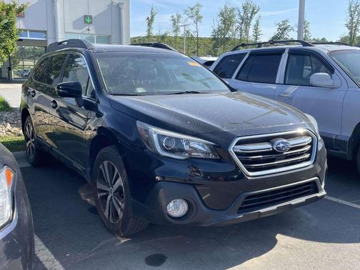 Crystal Black Silica 2018 Subaru Outback 2.5i Limited