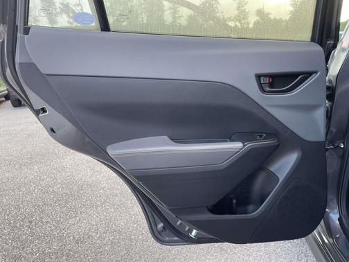 Magnetite Gray Metallic 2025 Subaru Crosstrek Sport