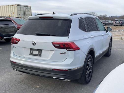 2018 Volkswagen Tiguan 2.0T SE