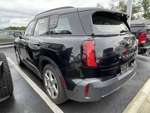 2025 MINI Countryman S