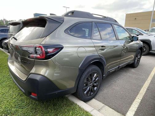 Autumn Green Metallic 2025 Subaru Outback Onyx Edition