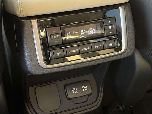 2019 Subaru Ascent Limited 8-Passenger