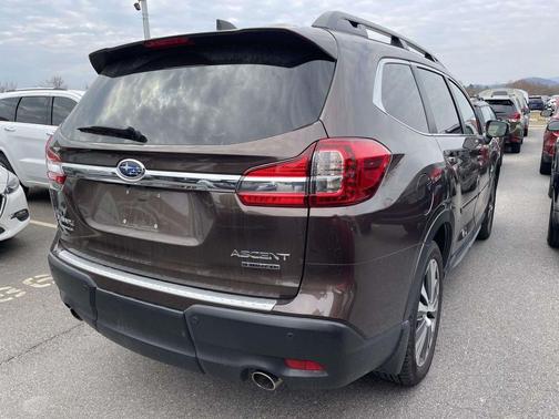 2019 Subaru Ascent Limited 8-Passenger