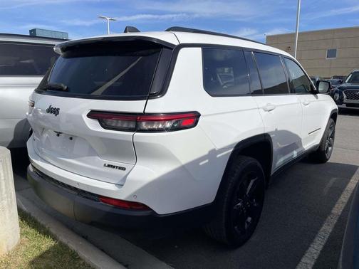 Bright White Clearcoat 2023 Jeep Grand Cherokee L Limited