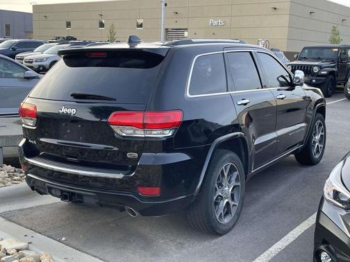 2020 Jeep Grand Cherokee Overland