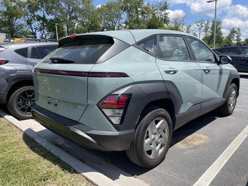 Mirage 2025 Hyundai KONA SE