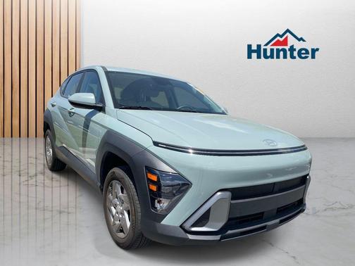 Mirage 2025 Hyundai KONA SE