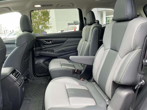 2025 Subaru Ascent Onyx Edition