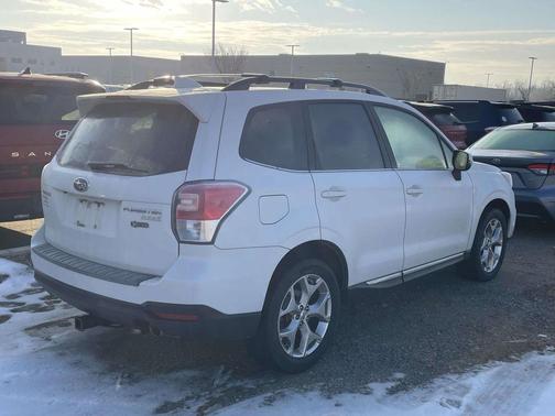 2017 Subaru Forester 2.5i Touring