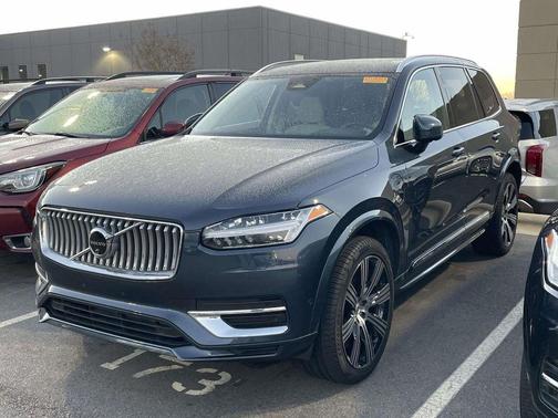 2024 Volvo XC90 Recharge Plug-In Hybrid T8 Plus 6-Seater