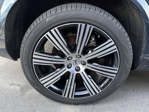 2024 Volvo XC90 Recharge Plug-In Hybrid T8 Plus 6-Seater