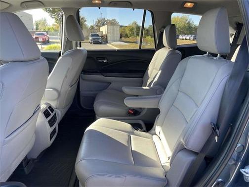 2021 Honda Pilot Elite