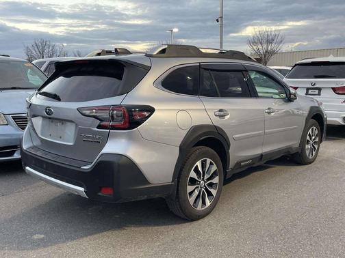 2023 Subaru Outback Touring XT
