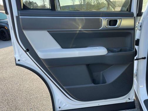 White 2025 Hyundai SANTA FE SE