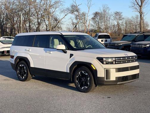 White 2025 Hyundai SANTA FE SE