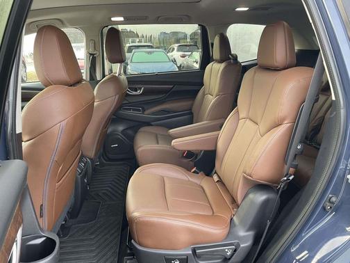 2025 Subaru Ascent Touring