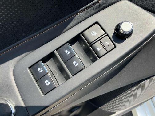 2019 Toyota Avalon XSE
