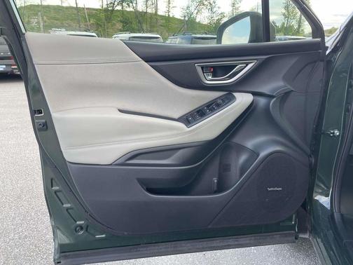 Cascade Green Silica 2024 Subaru Forester Premium