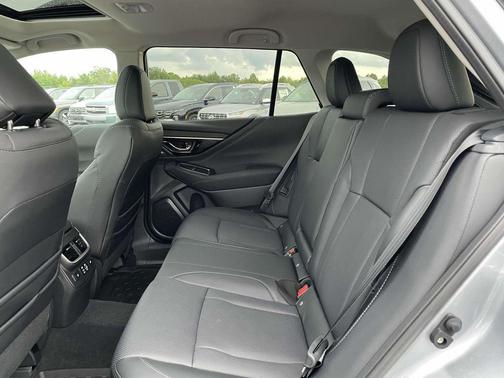2025 Subaru Outback Limited XT
