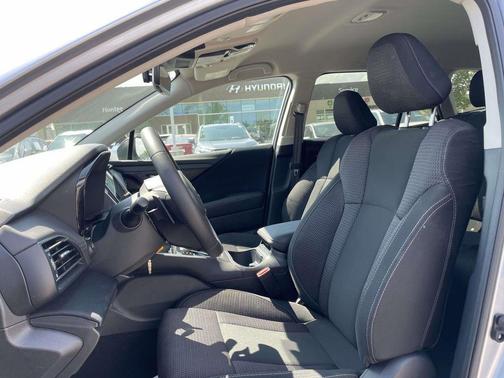 Ice Silver Metallic 2025 Subaru Outback Premium