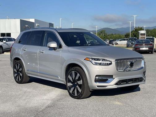 Silver 2023 Volvo XC90 Recharge Plug-In Hybrid T8 Ultimate Bright Theme 7-Seater