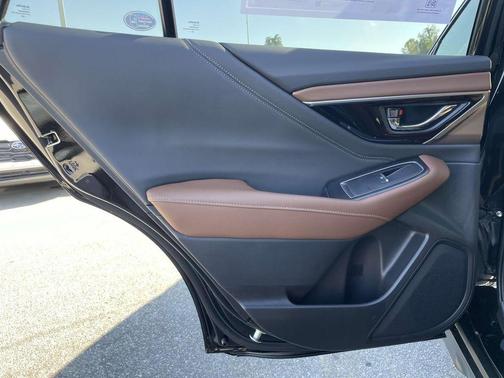 2025 Subaru Outback Touring