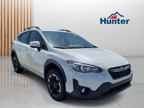 Crystal White Pearl 2023 Subaru Crosstrek Premium