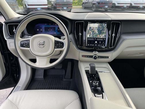 Onyx Black Metallic 2025 Volvo XC60 Plug-In Hybrid T8 Plus