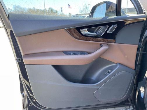 2017 Audi Q7 3.0T Premium Plus