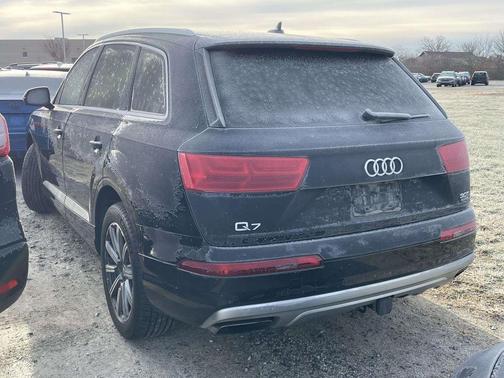 2017 Audi Q7 3.0T Premium Plus