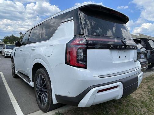 Everest White P 2026 Nissan Armada Platinum Reserve