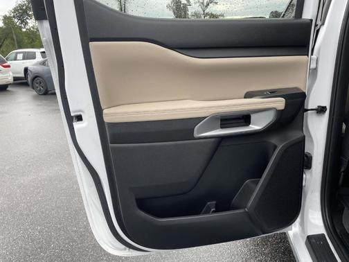 Oxford White 2024 Ford Ranger Lariat